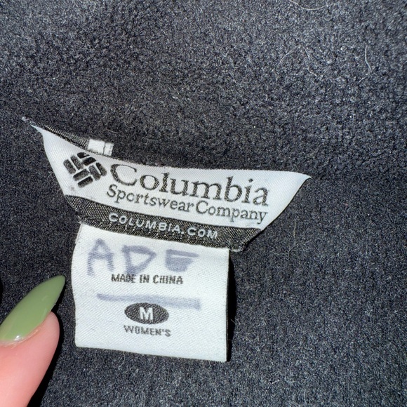 Columbia Women's Black Ski Jacket - Picture 7 of 7
